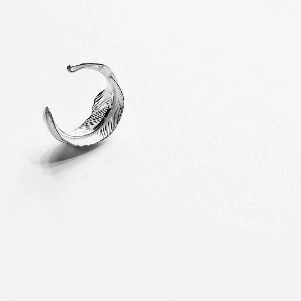 [Silver Dollar] FEATHER RING