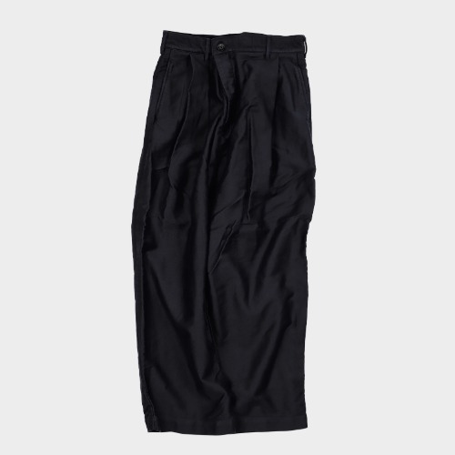 [Outil] Pantalon Cures Black