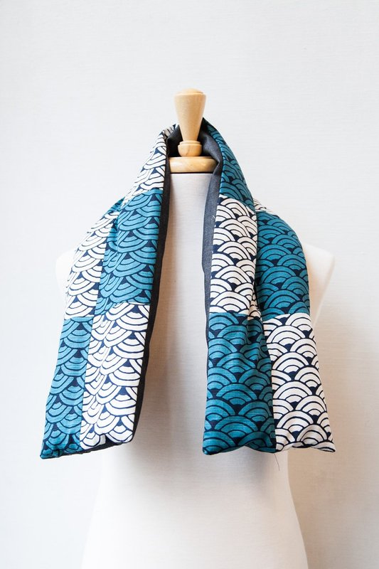 PADDED SCARF - BLUE WAVE