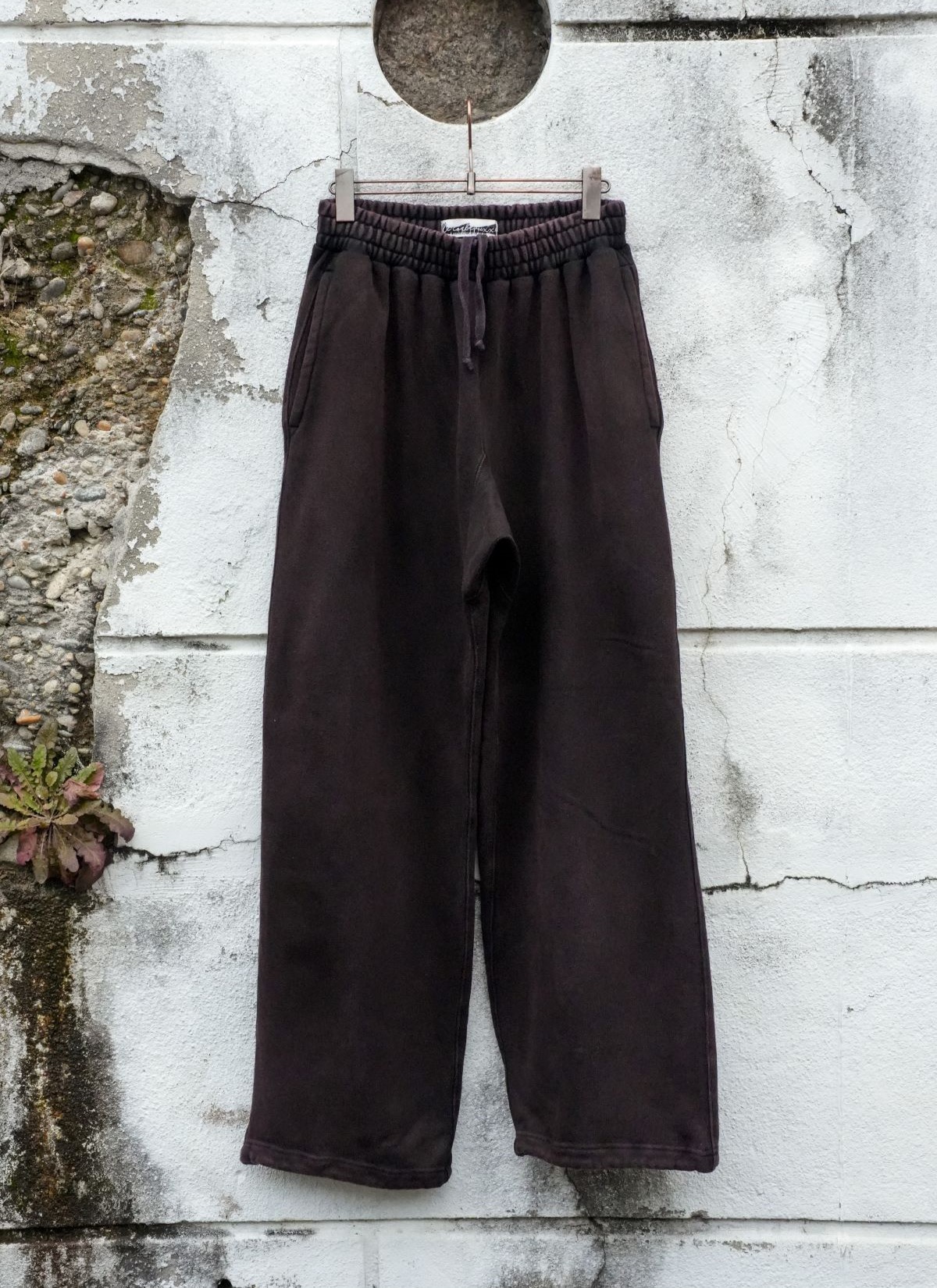 Sweat pants (silicon paint dyeing)